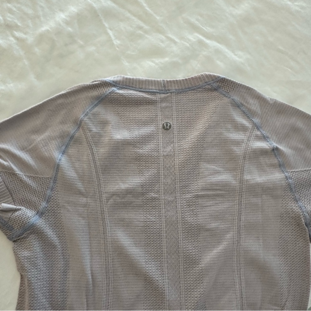 Lululemon swiftly tech short sleeve - Picture 4 of 6
